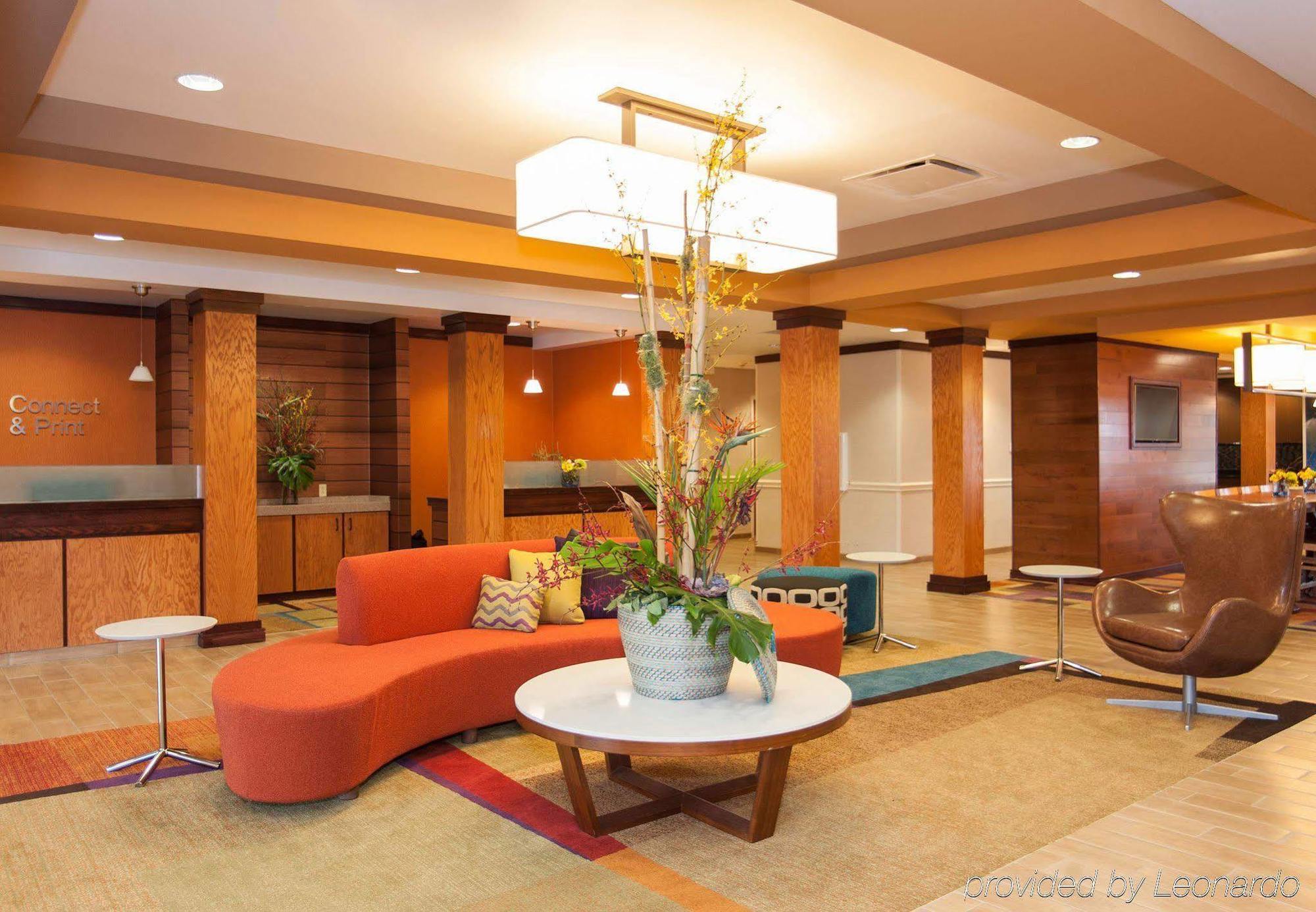Comfort Inn & Suites Akron South Экстерьер фото